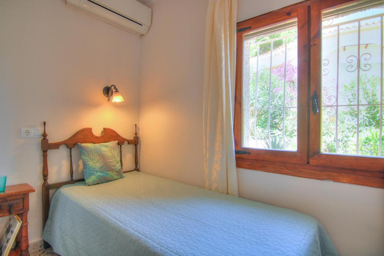 Villa Con Piscina Y Vistas Al Mar - Mar 27 H Calpe Eksteriør bilde